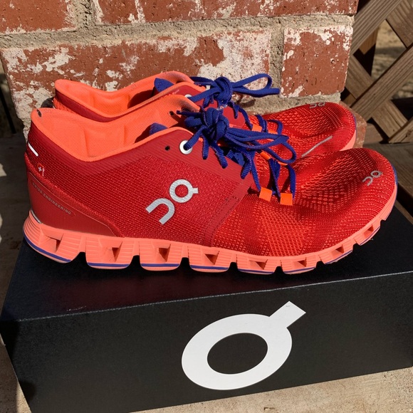 on cloud x women's red flash